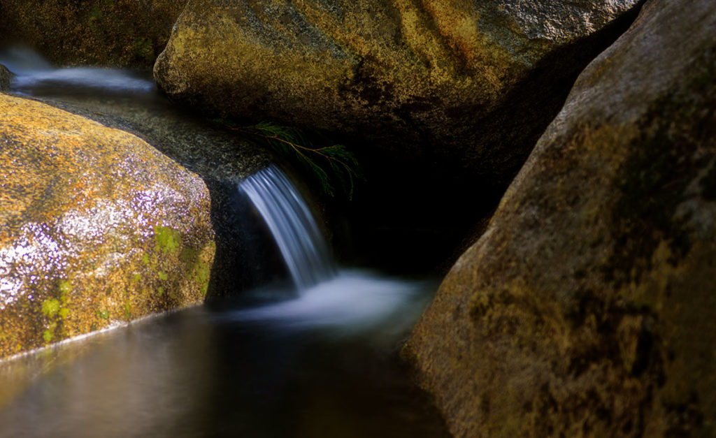 Photo of a waterfall in the Merced River at Yosemite National Park, California, by visionbypixels.com